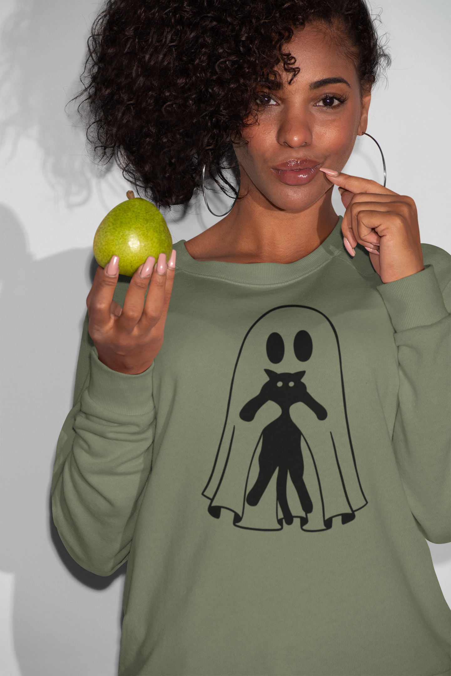 Elevated Minimal Cat Pullover